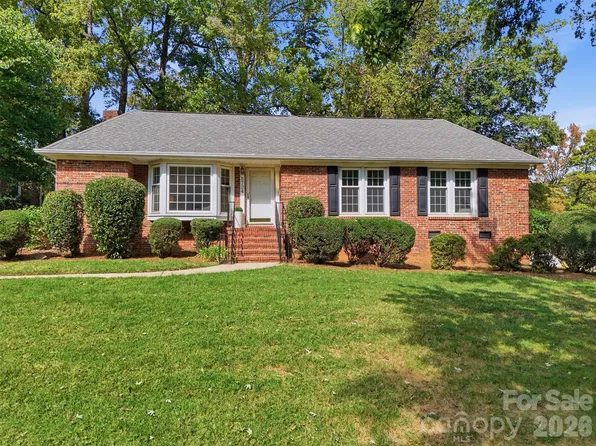 5724 Telfair Rd, Charlotte, NC 28210