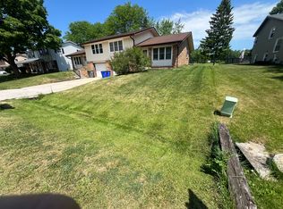 S70W13424 Fennimore Ln, City Of Muskego, WI 53150