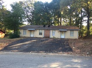 1206A Baxley Ln, Longview, TX 75604