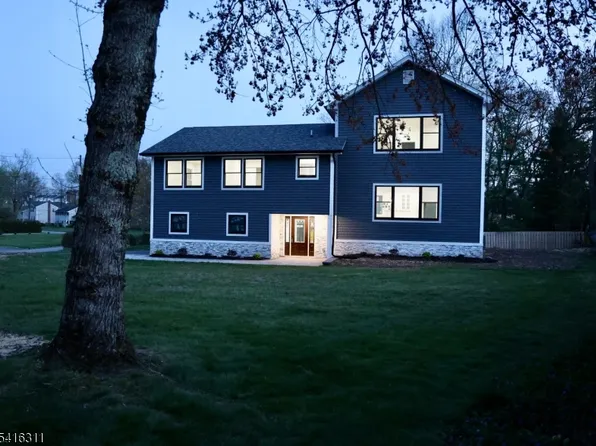 3 Cambridge Rd, East Hanover Twp., NJ 07936