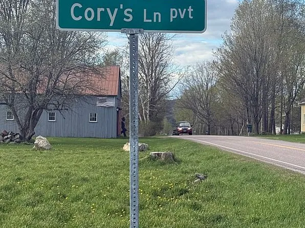 26 Corys Ln, Jericho, VT 05465
