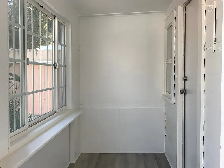 4041 Van Buren Pl — Photo 2