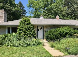 2051 Ash St, Waukegan, IL 60087