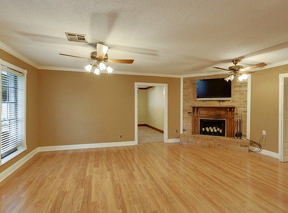 4th image of 6613 9th St