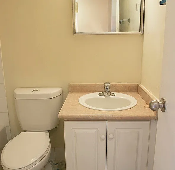90 Eastdale Ave — Photo 38