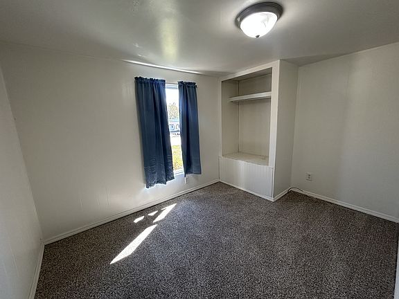 3rd image of 159 Arborview Dr