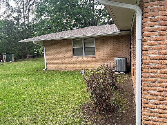 5th image of 2905 Sunset Rd