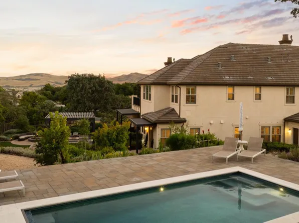 710 Bridle Ridge Drive, Fairfield, CA 94534