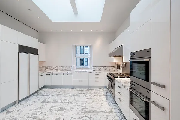 Rented by Nest Seekers International | media 11