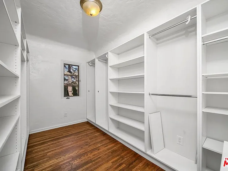 333 S Roxbury Dr — Photo 22