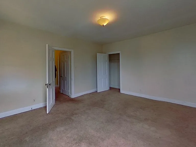 Unit Photo