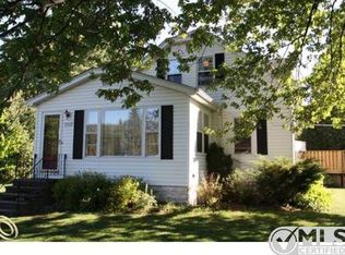 4363 Pine Grove Ave, Fort Gratiot, MI 48059