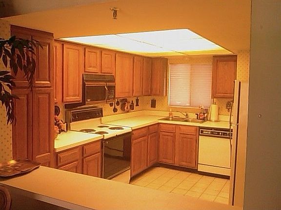 Roomy Kitchen