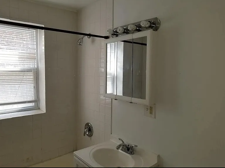 8346 S Maryland Ave #2 — Photo 2