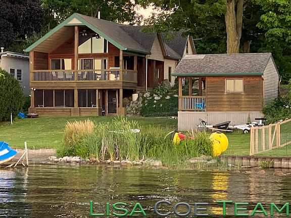 2nd image of 2490 Catalpa Dr