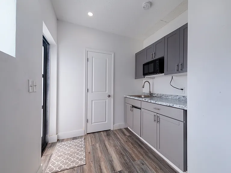 19311 Sterling Dr #1 — Photo 4