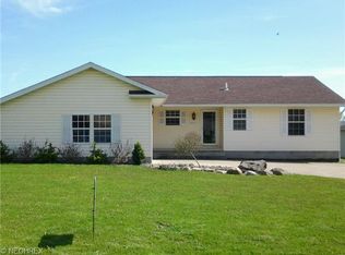 647 Angiline Dr, Youngstown, OH