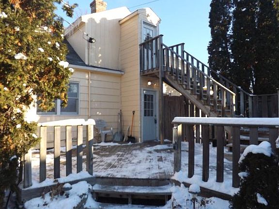 3rd image of 56 Logan Ave W