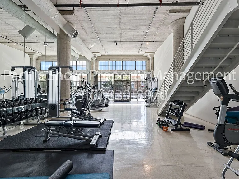1855 Industrial St #408 — Photo 7