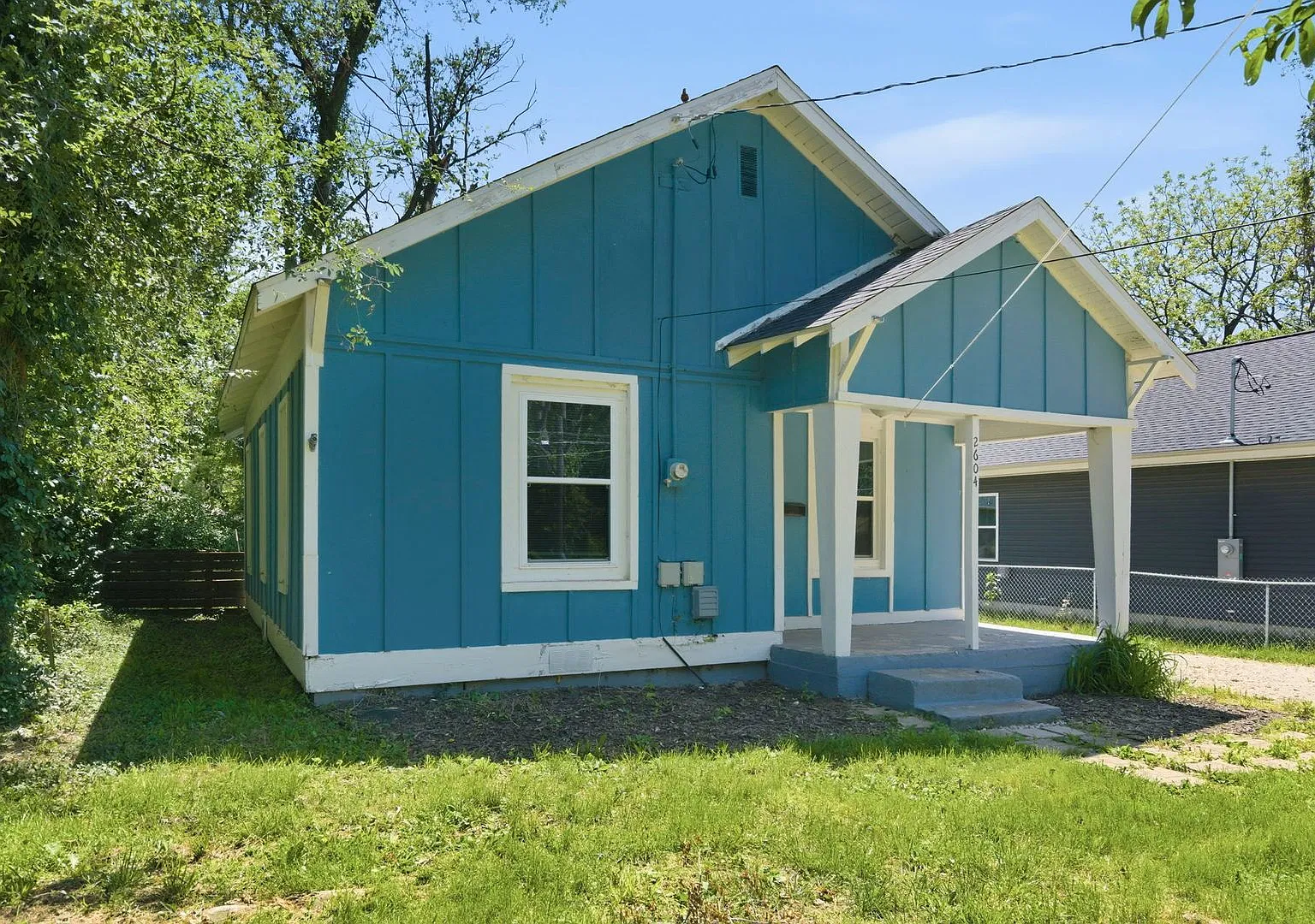 Charming & Move-In Ready! Updated 2-Bedroom Home with Covered Front Porch! — Photo 3