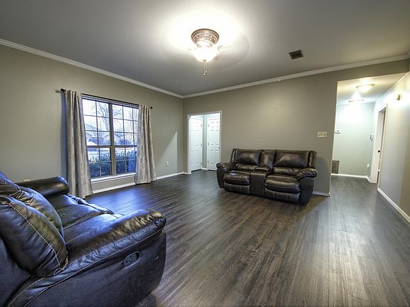 3rd image of 2120 S Sidney Ave