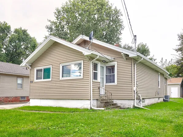 3502 Wright St, Des Moines, IA 50316