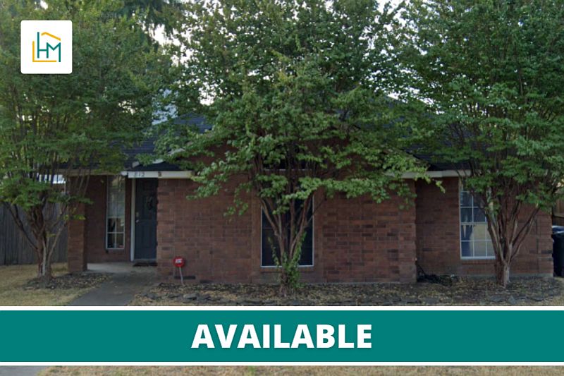 1st image of 812 Camellia Ct