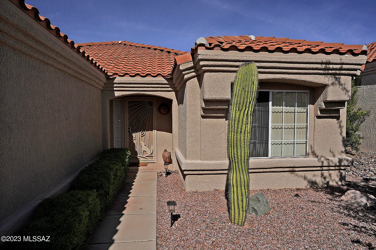 Building Photo - 14269 N Trade Winds Way