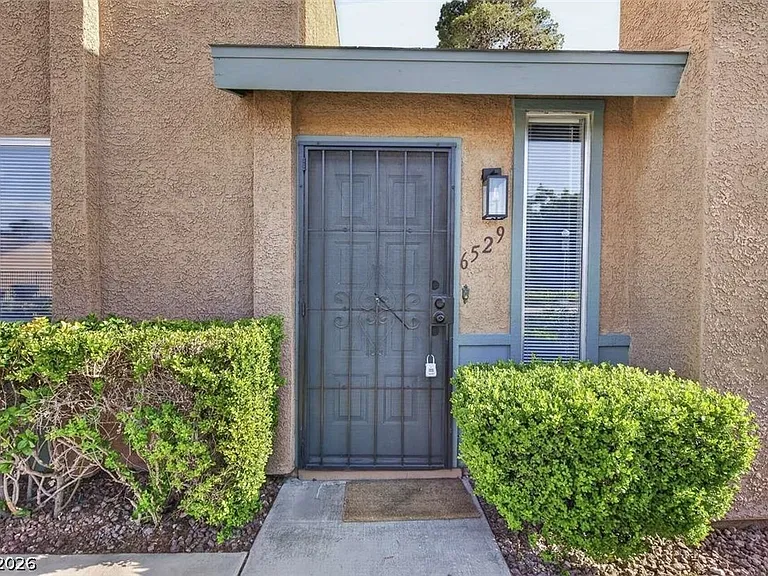 6529 Pinon Pine Way — Photo 30