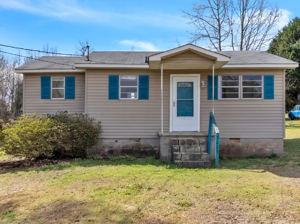 2229 Fews Chapel Rd, Greer, SC 29651