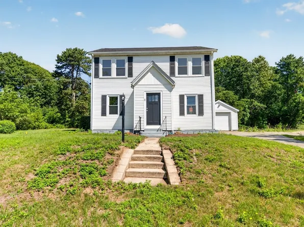 71 Great Neck Rd, Wareham, MA 02571