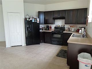 3rd image of 228 Thornberry Branch Ln
