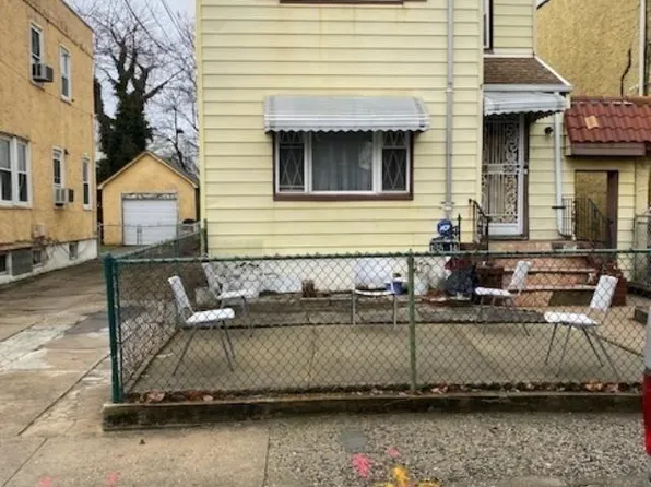 135-14 233rd Street, Jamaica, NY 11422