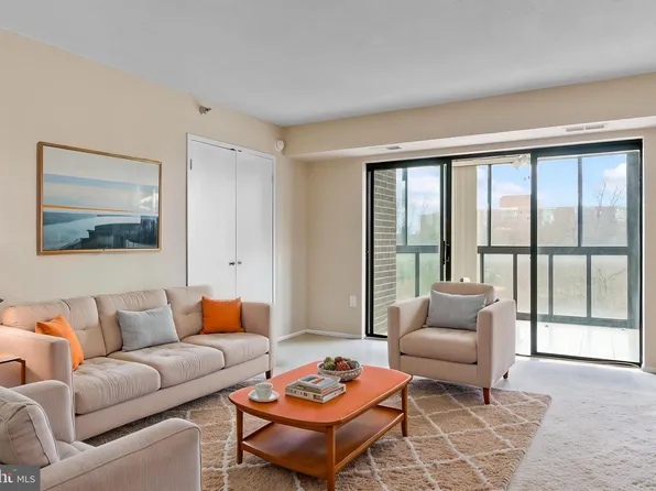 15115 Interlachen Dr #3607, Silver Spring, MD 20906