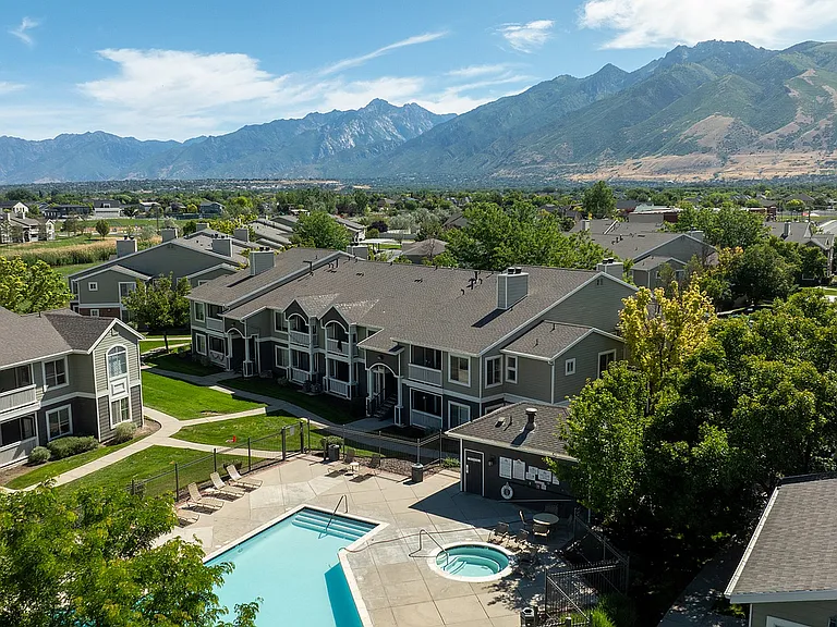 13343 Minuteman Dr Draper, UT-34