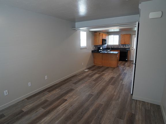 3rd image of 1045 S 1200 W Unit 33
