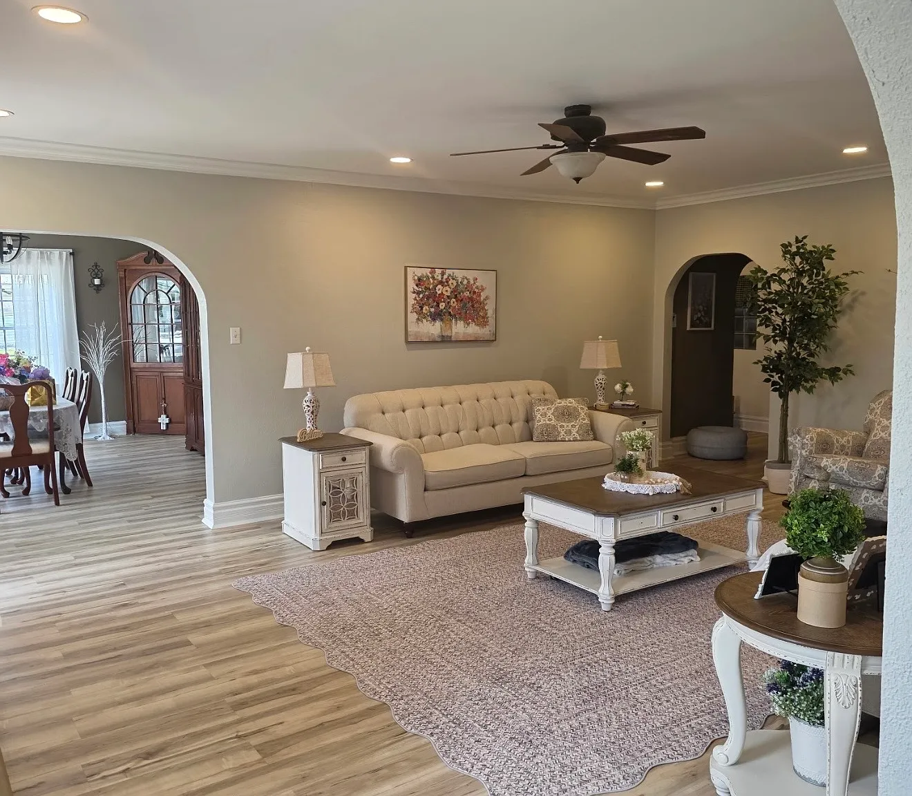 3 bed, 2032 sqft, $1,350 — Photo 3