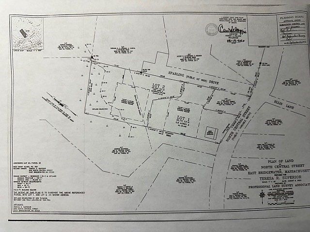 1st image of 7 Sparling Dr