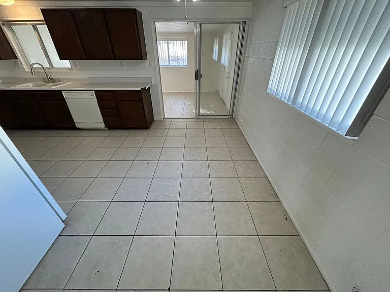 1937 Capistrano Ave — Photo 11