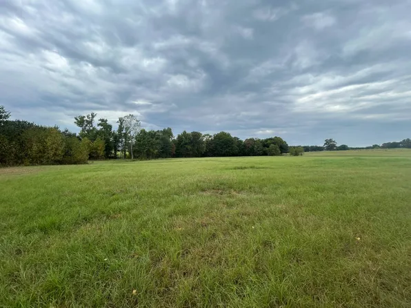 6427 W Creek Rd, Ozark, AR 72949