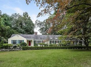32 Sturges Cmns, Westport, CT 06880