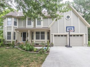 12915 Hayes St, Overland Park, KS 66213