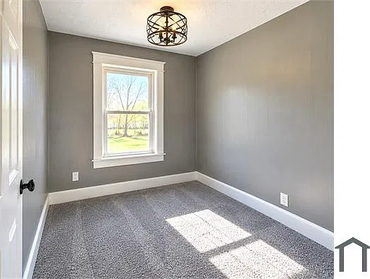 3 bed, $1,475 — Photo 2