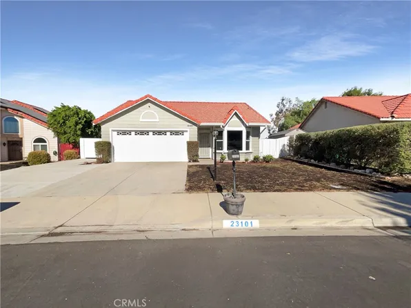 23101 Canyon Hills Dr, Corona, CA 92883