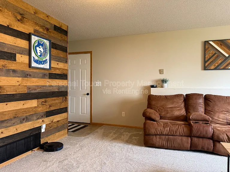 1219 4th St NW — Photo 16