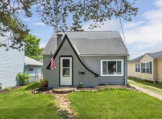 1755 E 337th St, Eastlake, OH 44095