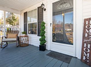 17 Granite Cir, Hampstead, NH 03841