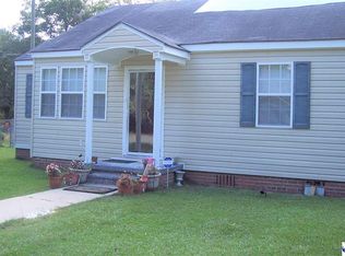 933 W Calhoun St, Dillon, SC 29536