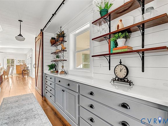 3rd image of 11378 Emerald Woods Ln