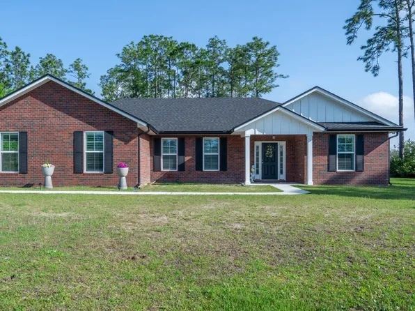 27078 W 9th Ave, Hilliard, FL 32046